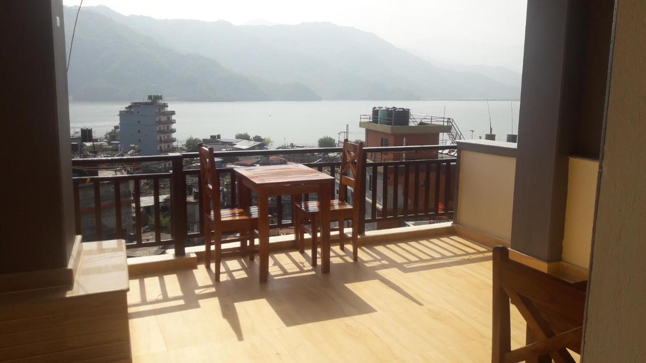 Beli Guest House Pokhara Bagian luar foto