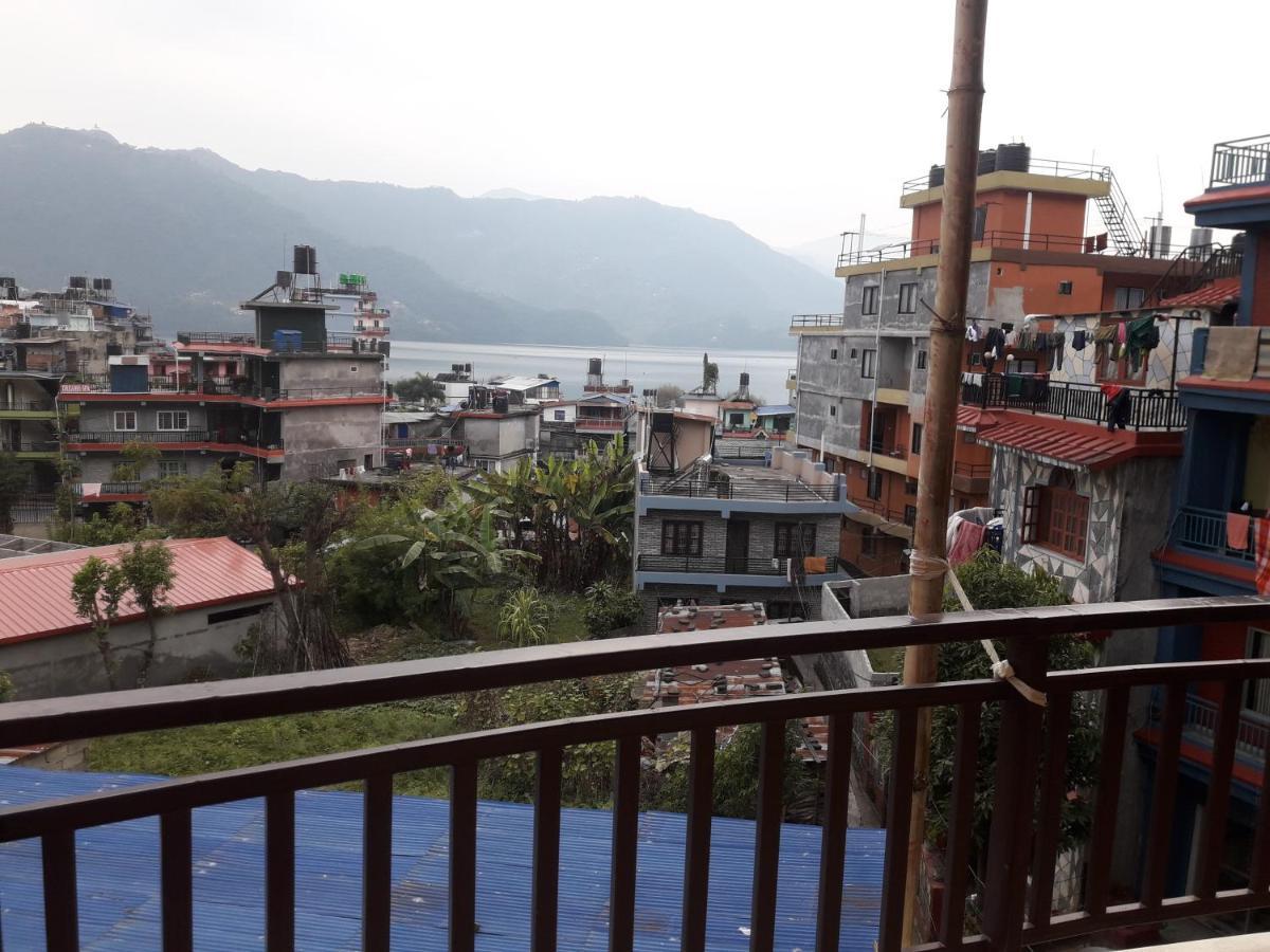 Beli Guest House Pokhara Bagian luar foto