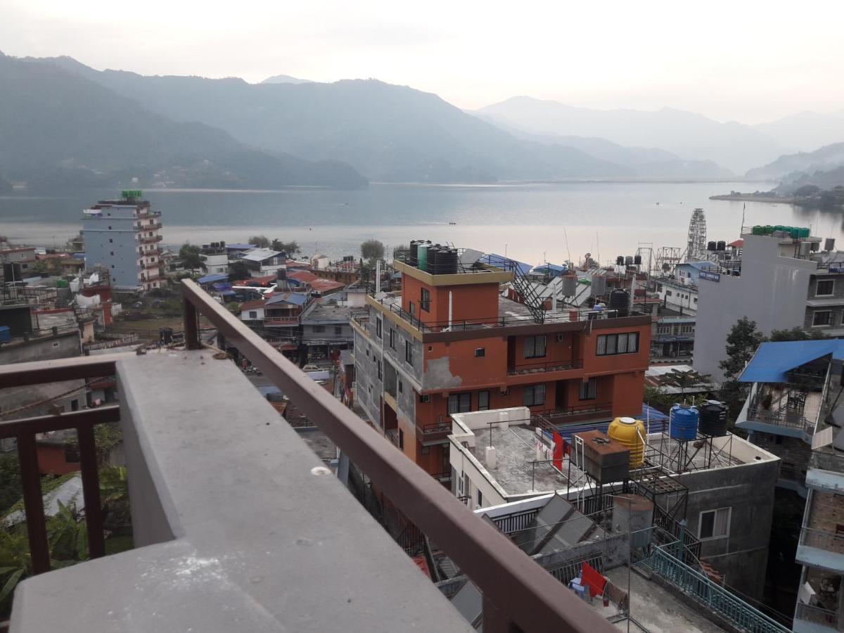 Beli Guest House Pokhara Bagian luar foto