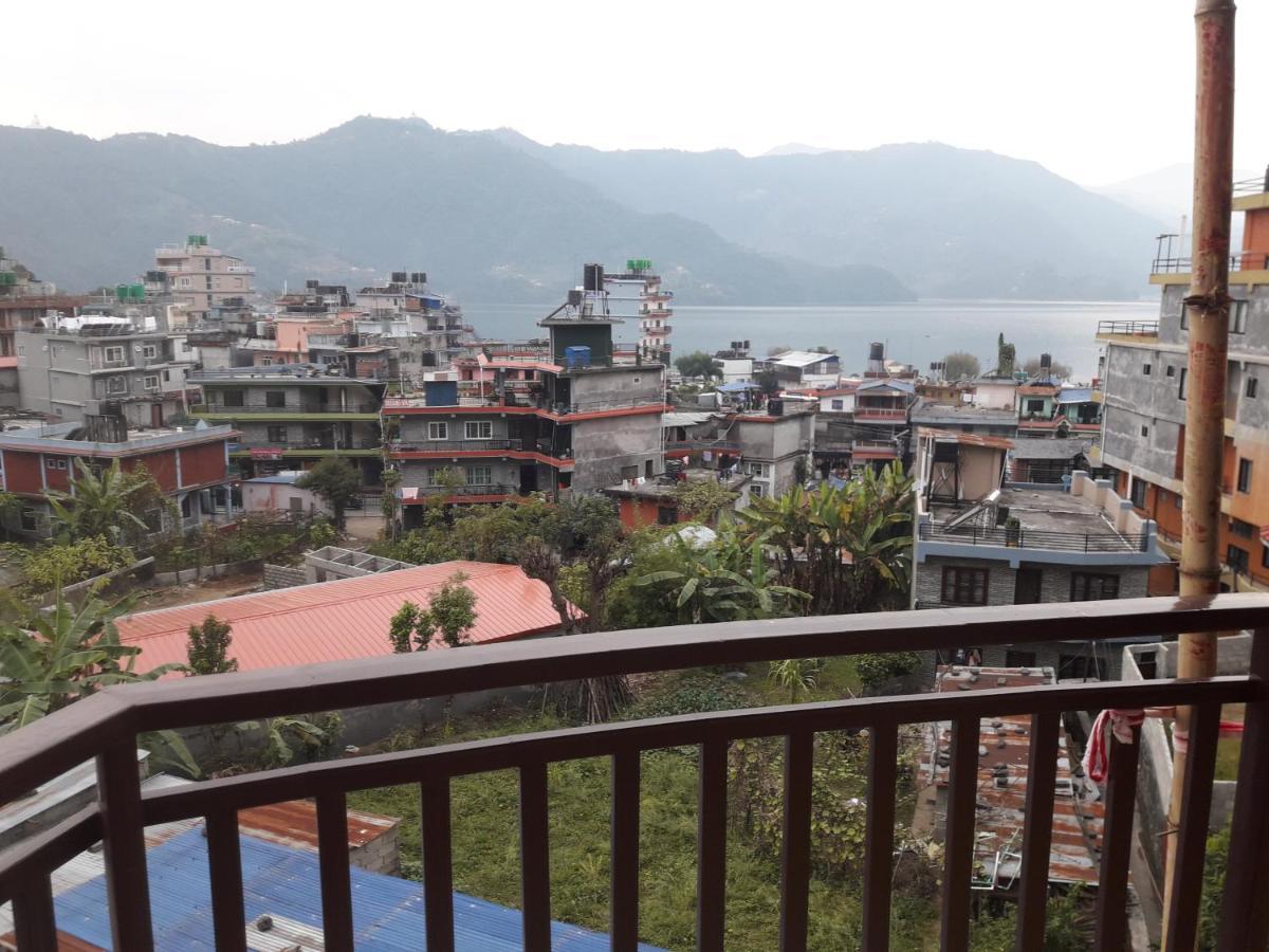 Beli Guest House Pokhara Bagian luar foto