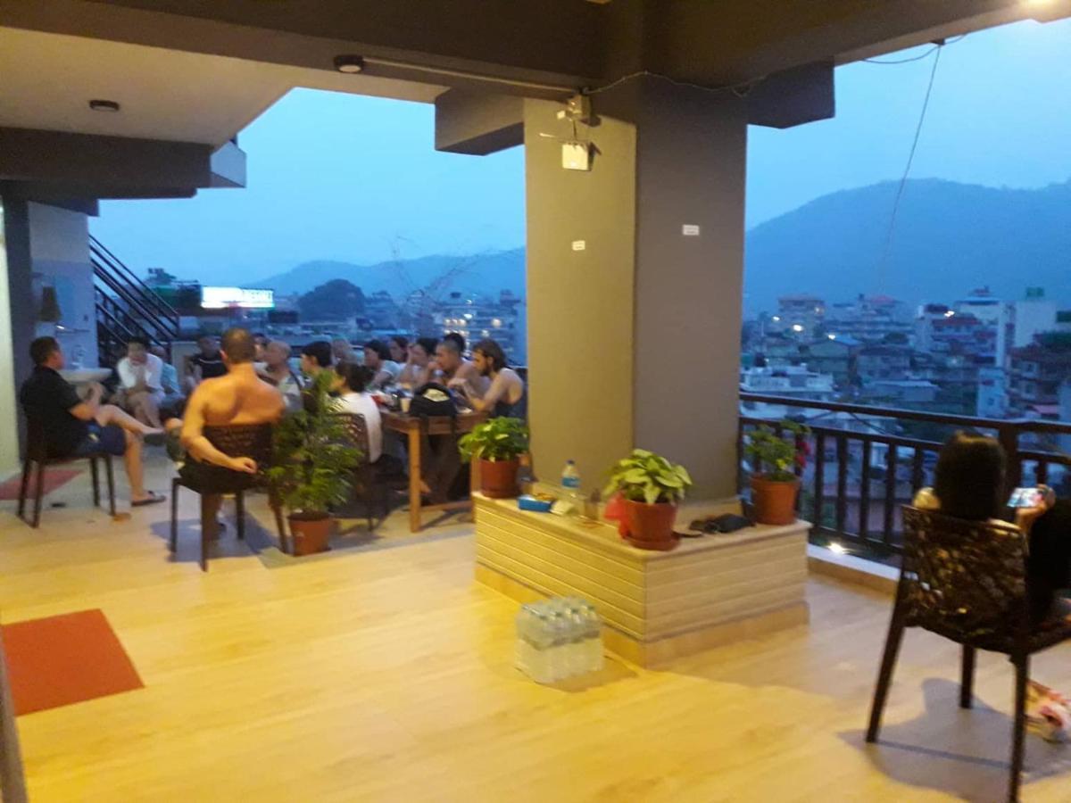 Beli Guest House Pokhara Bagian luar foto