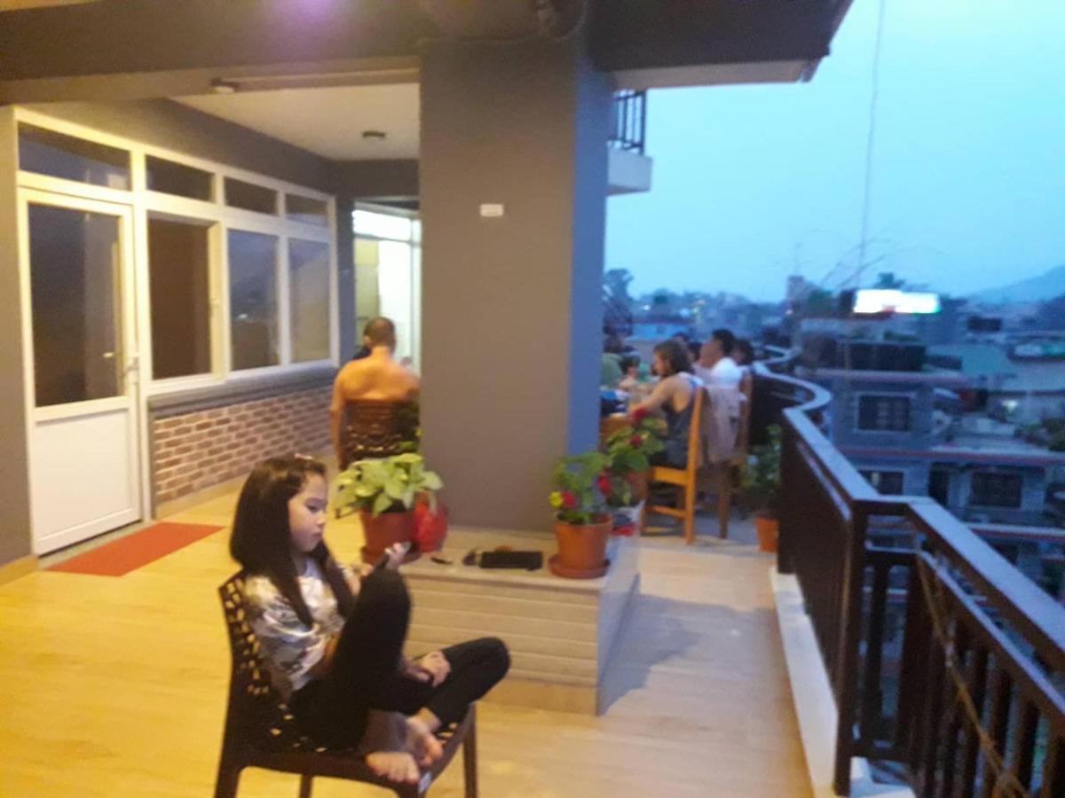 Beli Guest House Pokhara Bagian luar foto