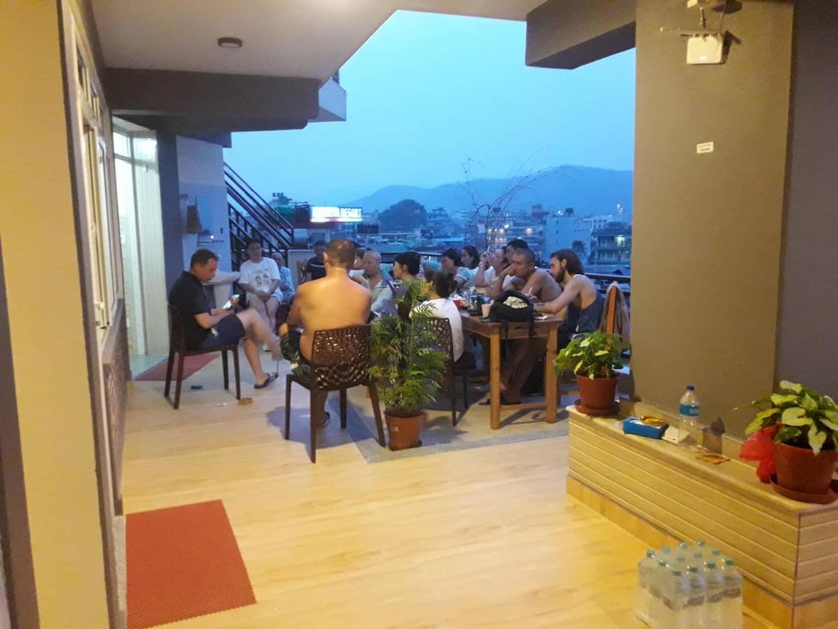 Beli Guest House Pokhara Bagian luar foto