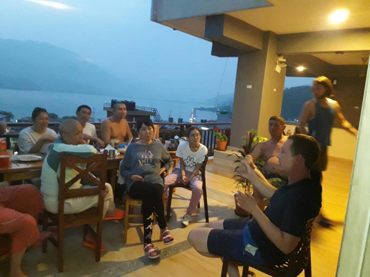 Beli Guest House Pokhara Bagian luar foto