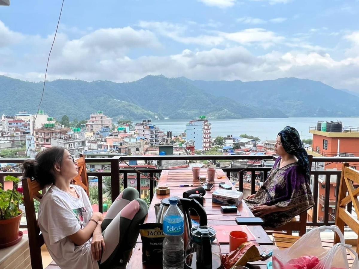 Beli Guest House Pokhara Bagian luar foto
